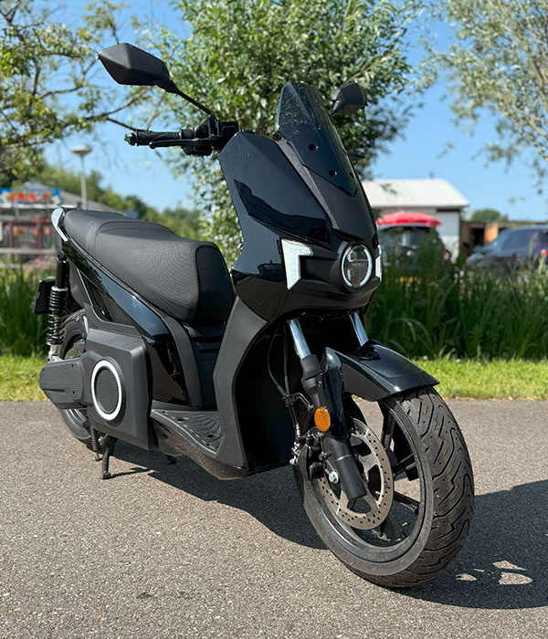 Silence S01 Motorscooter 95km/u 2024