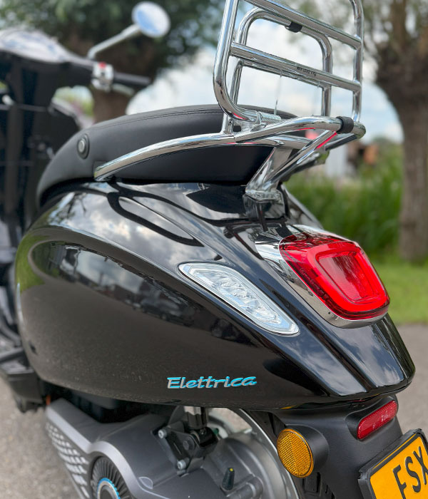 Vespa Primavera Elettrica 45km Nero Convinto 48V 48AH