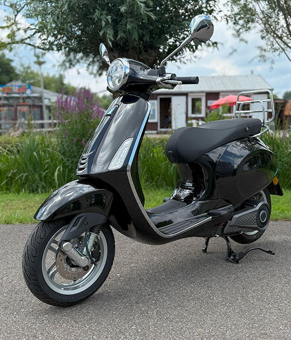 Vespa Primavera Elettrica 45km Nero Convinto 48V 48AH