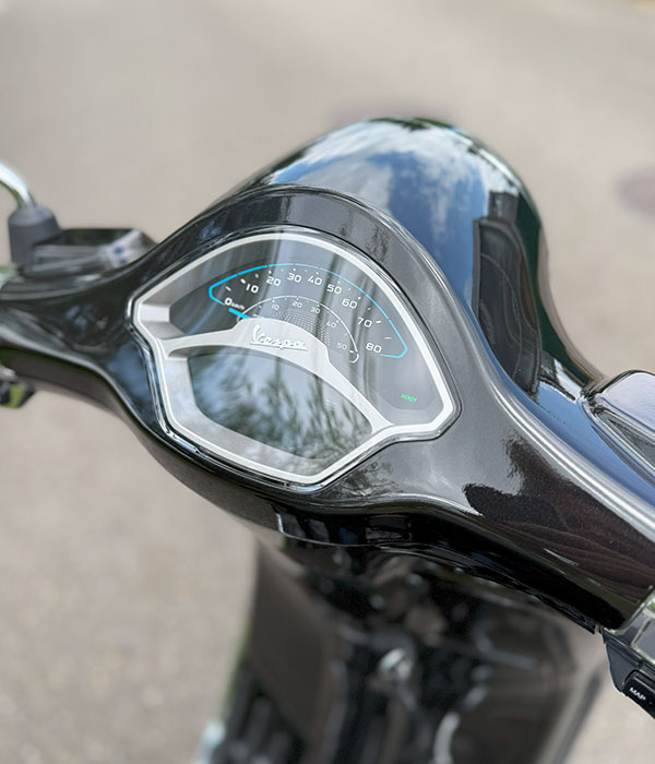 Vespa Primavera Elettrica 45km Nero Convinto 48V 48AH