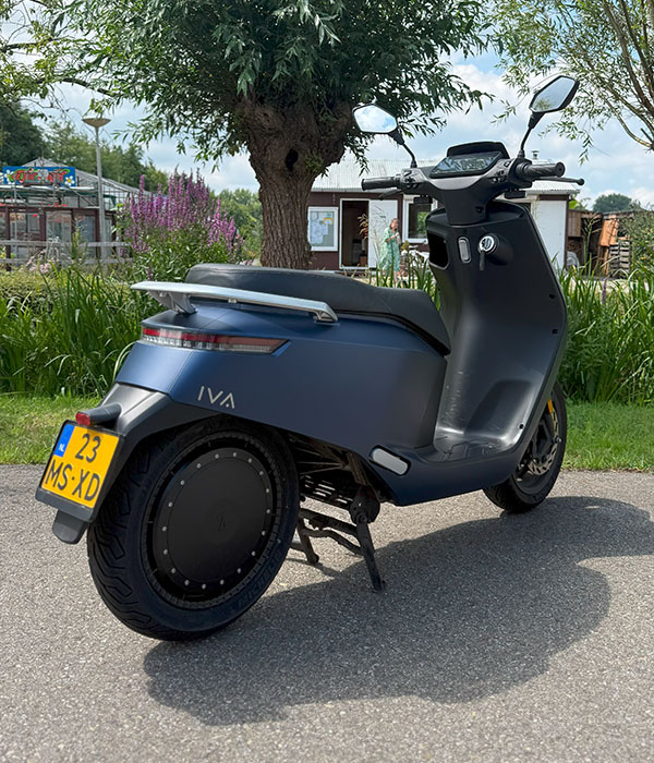 IVA NCE Pro Matblauw Long Range 90km/u Motorscooter 2023