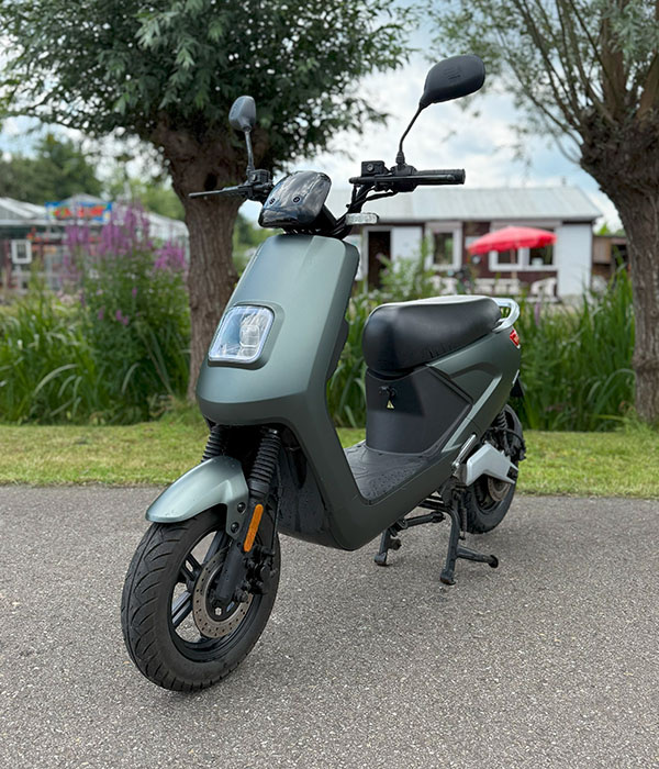 Iva E-GO S4 45km/u Matgroen 2022