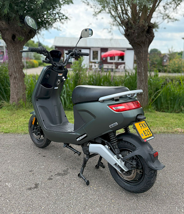 Iva E-GO S4 45km/u Matgroen 2022