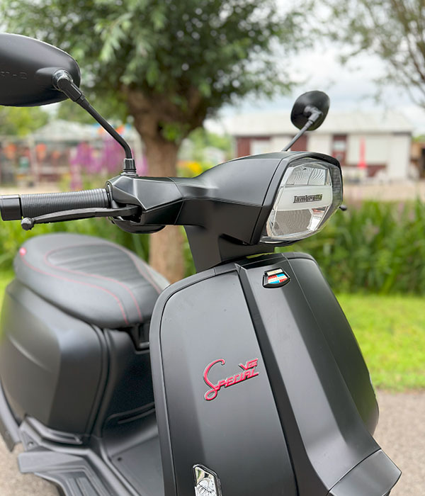 Lambretta V50 45km/u E5+ Special Zwart 2025