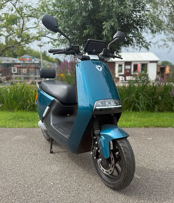 Yadea G5 45km/u Blue 2025