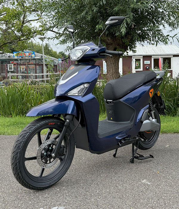 Yadea Voltguard 45km/u Donker Blauw 2025