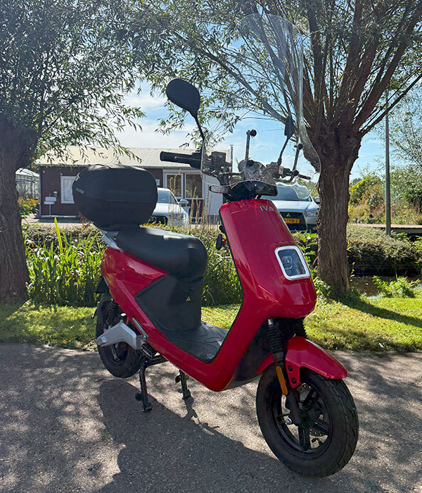 IVA E-GO S4 25km/u Rood 2023
