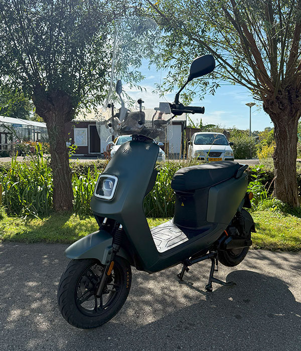 IVA E-GO S4 2.0 45km/u Matgroen ( Long range ) 2025