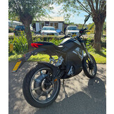 Super Soco TSX 45km/u 2025