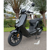 Niu NQi GTS Standard 45km/u Zwart 2025