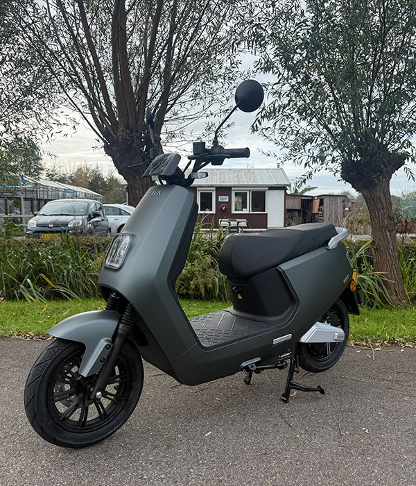 IVA E-GO S8 45km/u Matgroen 2025