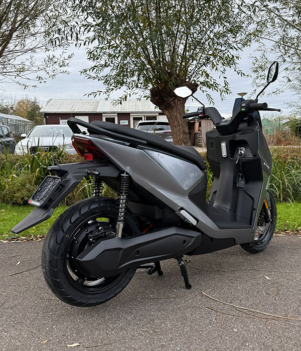 Horwin Sk1 45km/u Grijs 2025