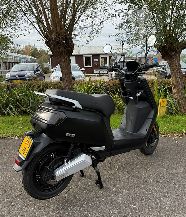 IVA E-GO S5 45km/u Zwart 2025