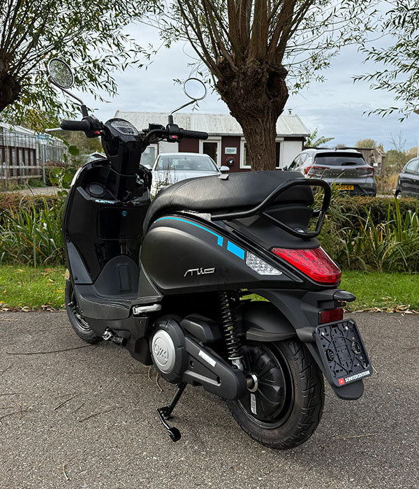 Sym E-Mio 45km/u Matzwart 2025