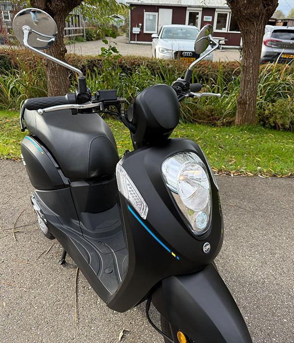 Sym E-Mio 45km/u Matzwart 2025