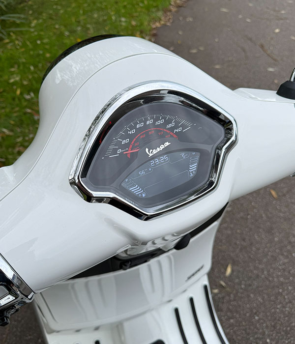 Vespa GTS 300 Wit 2025