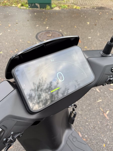 IVA NCE PRO 45km/u Matzwart 2025