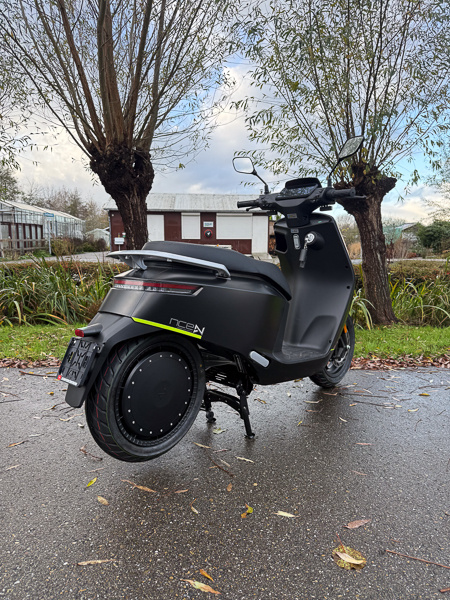 IVA NCE PRO 45km/u Matzwart 2025