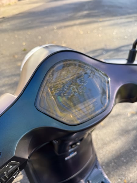 IVA Lux Electric 2.0 45km/u Kameleon 2025