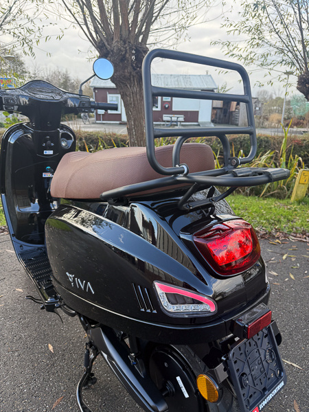 IVA Lux Electric 2.0 25km/u Zwart 2025