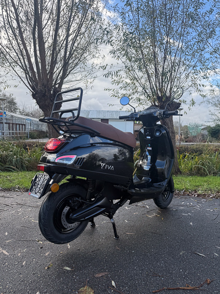 IVA Lux Electric 2.0 25km/u Zwart 2025