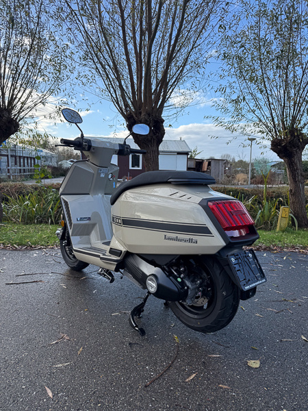 Lambretta X Series X300 SR