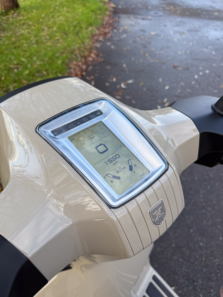 Lambretta X Series X300 SR