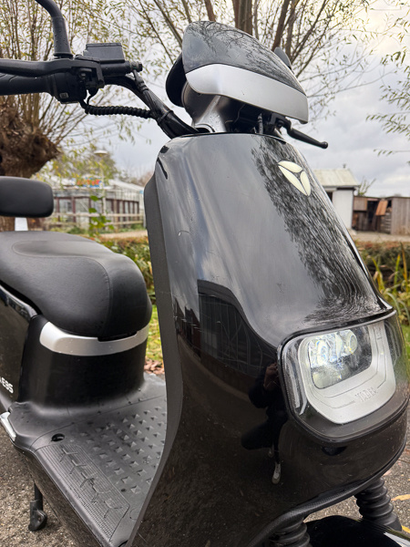 Yadea E8S 45km/u Zwart 2024