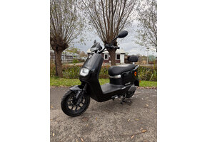 Yadea E8S 45km/u Zwart 2024