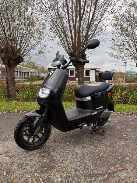 Yadea E8S 45km/u Zwart 2024