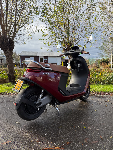 Segway E125S 45km/u Ruby Red 2023
