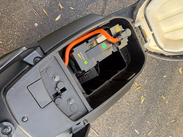 IVA E-GO S4 2.0 45km/u Matzwart 2024