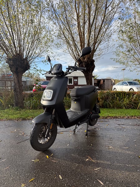 IVA E-GO S4 2.0 45km/u Matzwart 2024