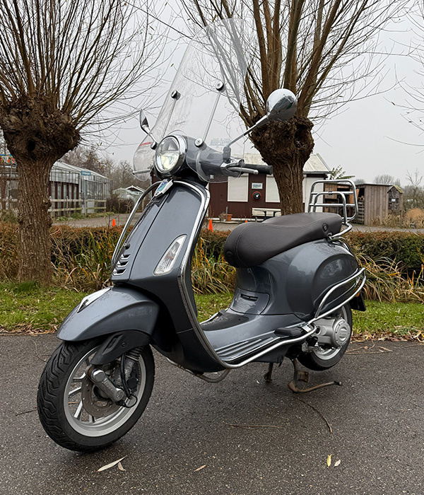Vespa Primavera Touring 25km Grigio 2021