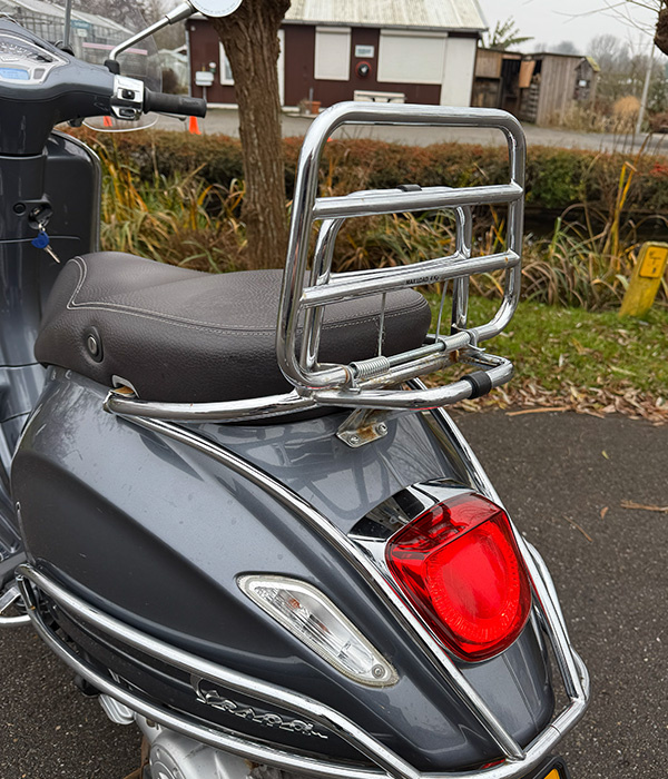 Vespa Primavera Touring 25km Grigio 2021