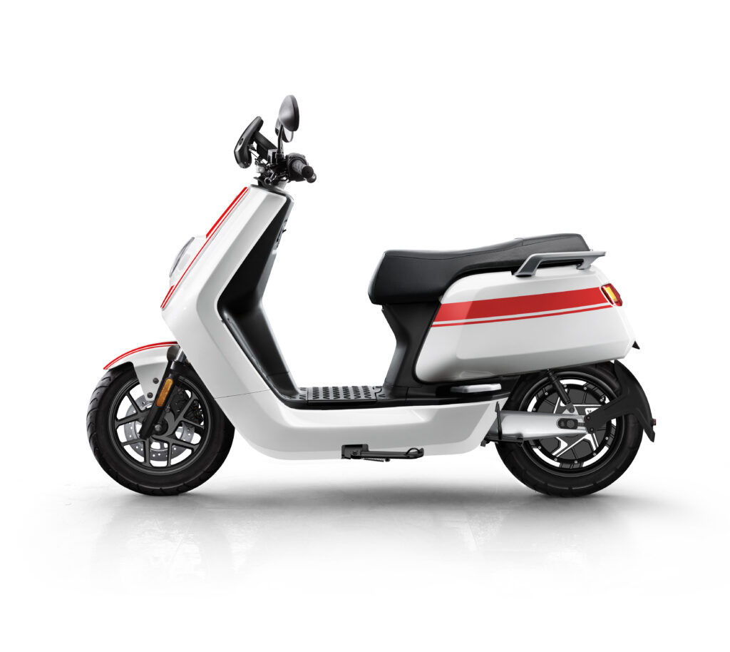 Kappenset NIU NQi GTS Wit Rood Origineel