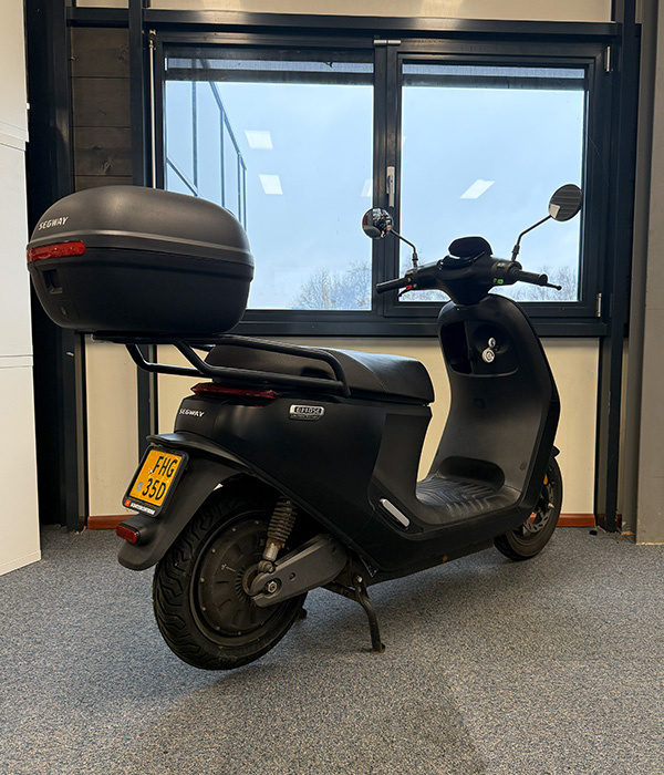 Segway E110SE 45km/u Launch Edition 2021