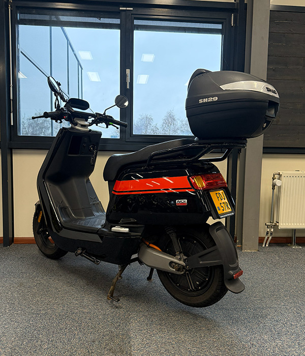 Niu NQI Pro 45km/u Zwart-Rood 2020