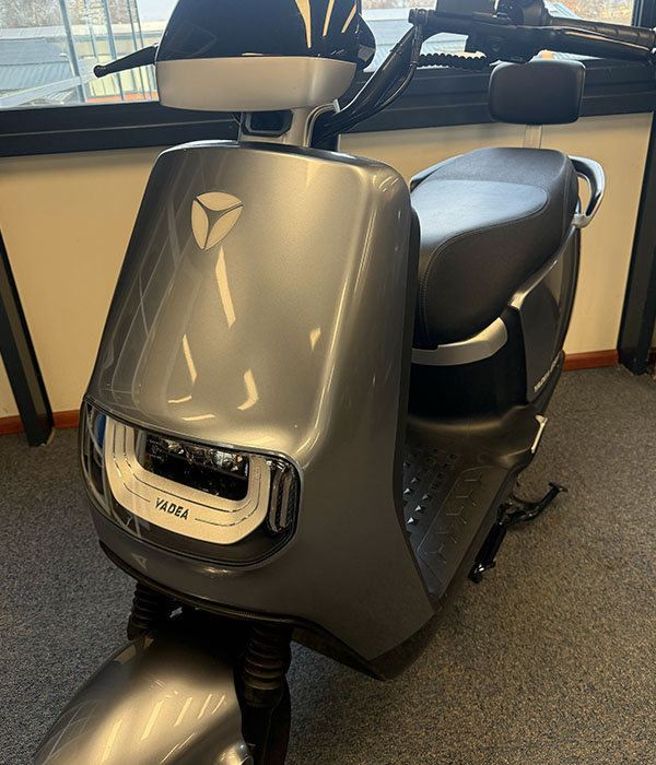 Yadea E8S 45km/u Grijs  2023