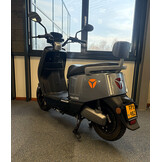 Yadea E8S 45km/u Grijs  2023