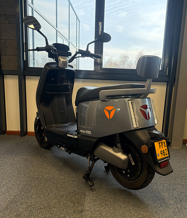 Yadea E8S 45km/u Grijs  2023