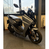 Horwin SK1 45km/u 36AH Grijs Metallic 2025