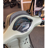 Vespa elettrica 45km/u Verde Matt Custom 2026