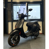 Vespa elettrica 45km/u Nero Matt 2024