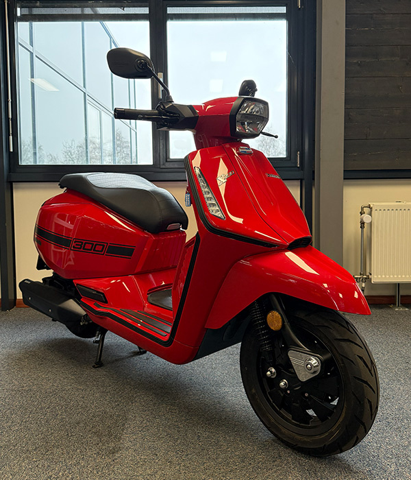Lambretta X Series X300 SR Red-Black