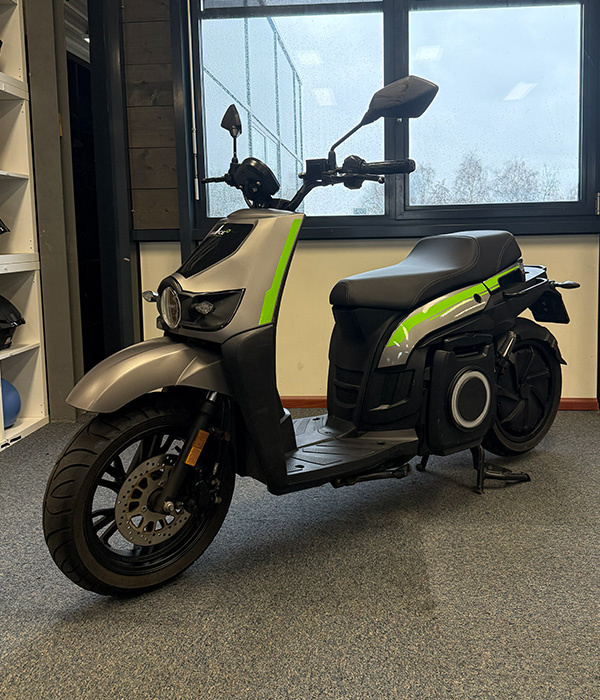 Silence S02 45km/u Matgrijs 2023