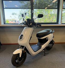 Niu NIU MQi+ Lite Wit 45km/u - 2025
