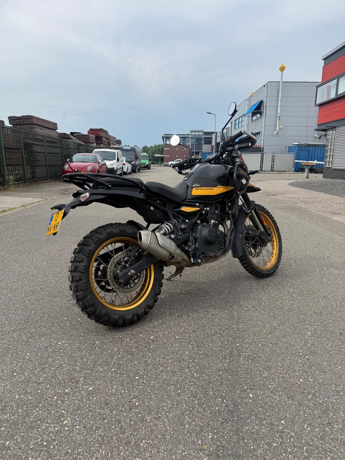 Royal Enfield Himalayan 452 - 2024