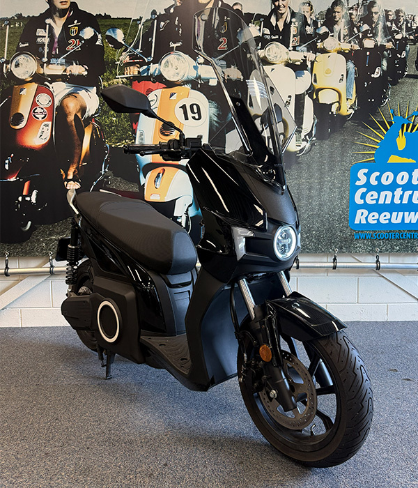 Silence S01 Black 110km/u motorscooter - 2023