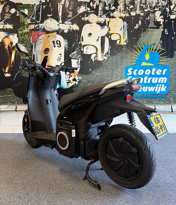 Silence S01 Black 110km/u motorscooter - 2023